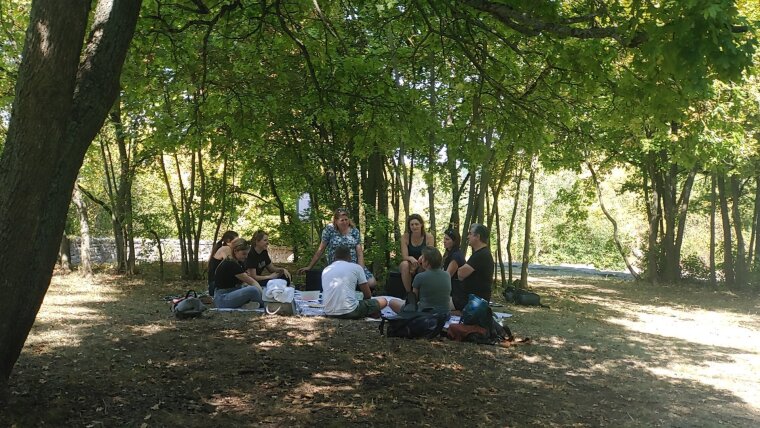 Picknick der Arbeitsgruppe BCPE am Fuße der Burg Camburg